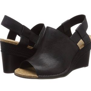 Clarks Women's Shoes